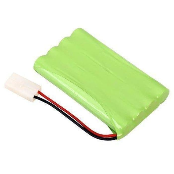 Batteria Ricaricabile Ni-MH 9.6V 2000mAh con connettore Tamiya Plug per Auto Camion Quadricottero 8 Celle AA.